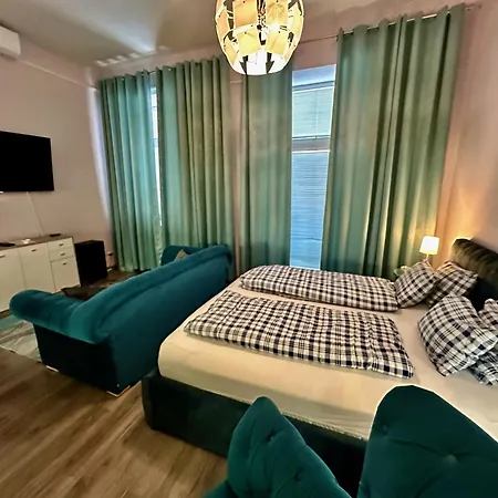 Kings Main Square Apartment - Self Check-In - Coffee Machine - Washer - Kitchen *